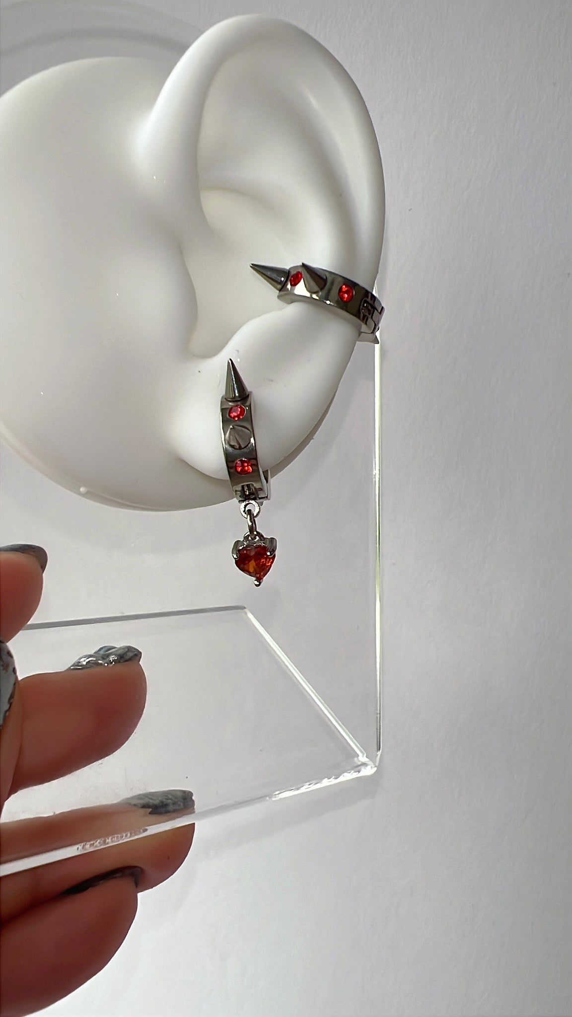 Mace Earcuff