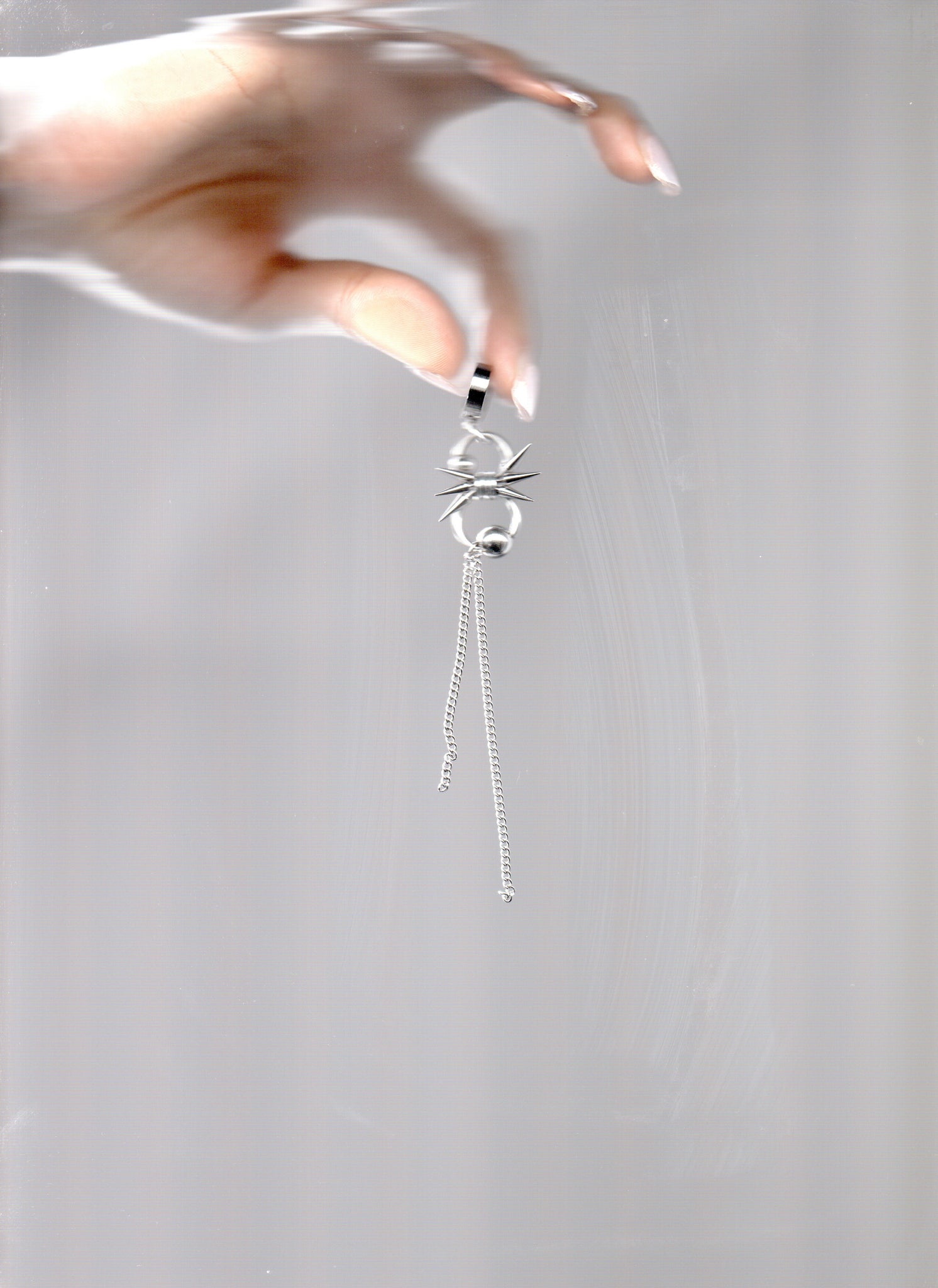 Temptation Earring [PRE-ORDER]